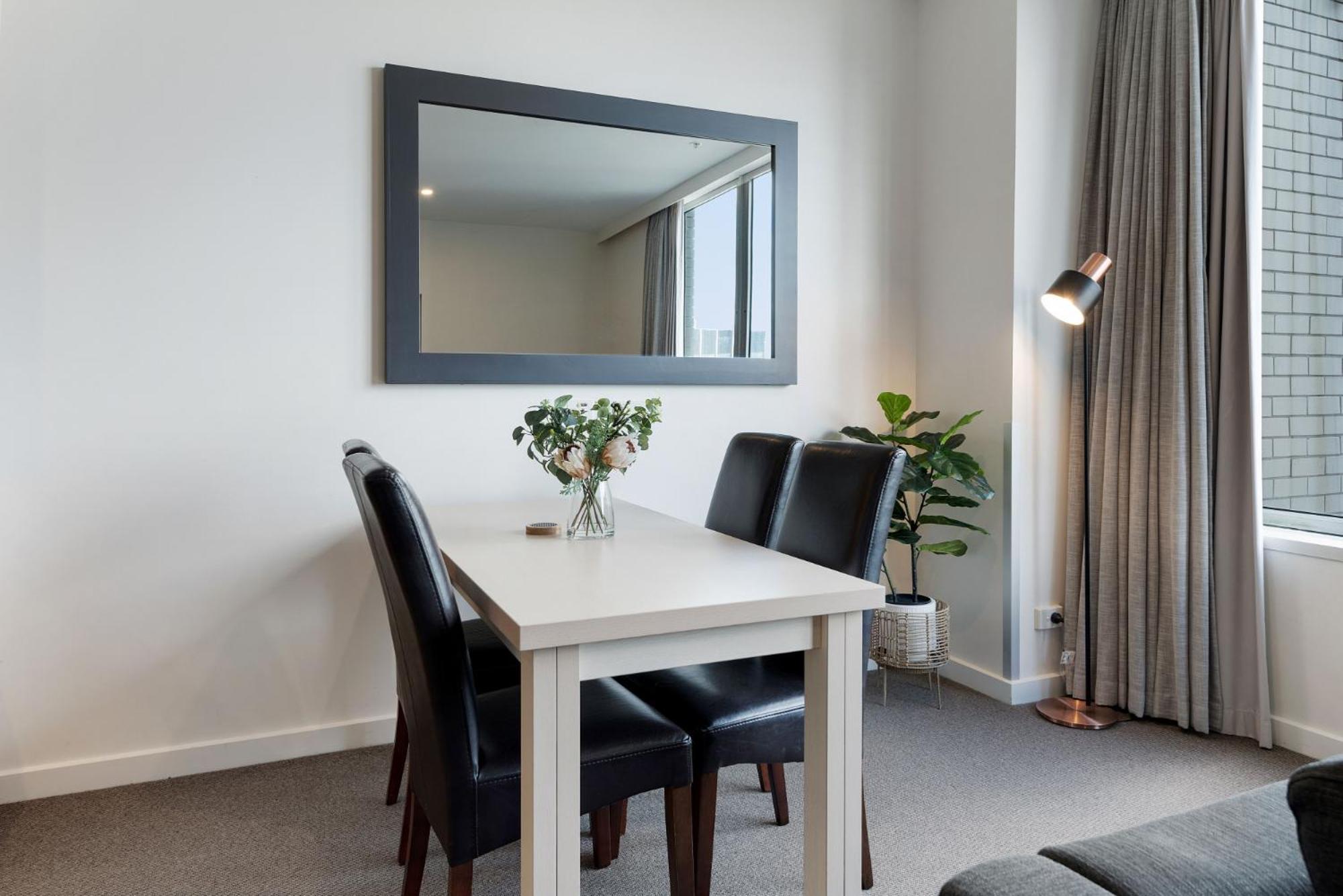 Unbeatable 2-Bed Apartment In City Centre Ville de Ville de Melbourne Extérieur photo